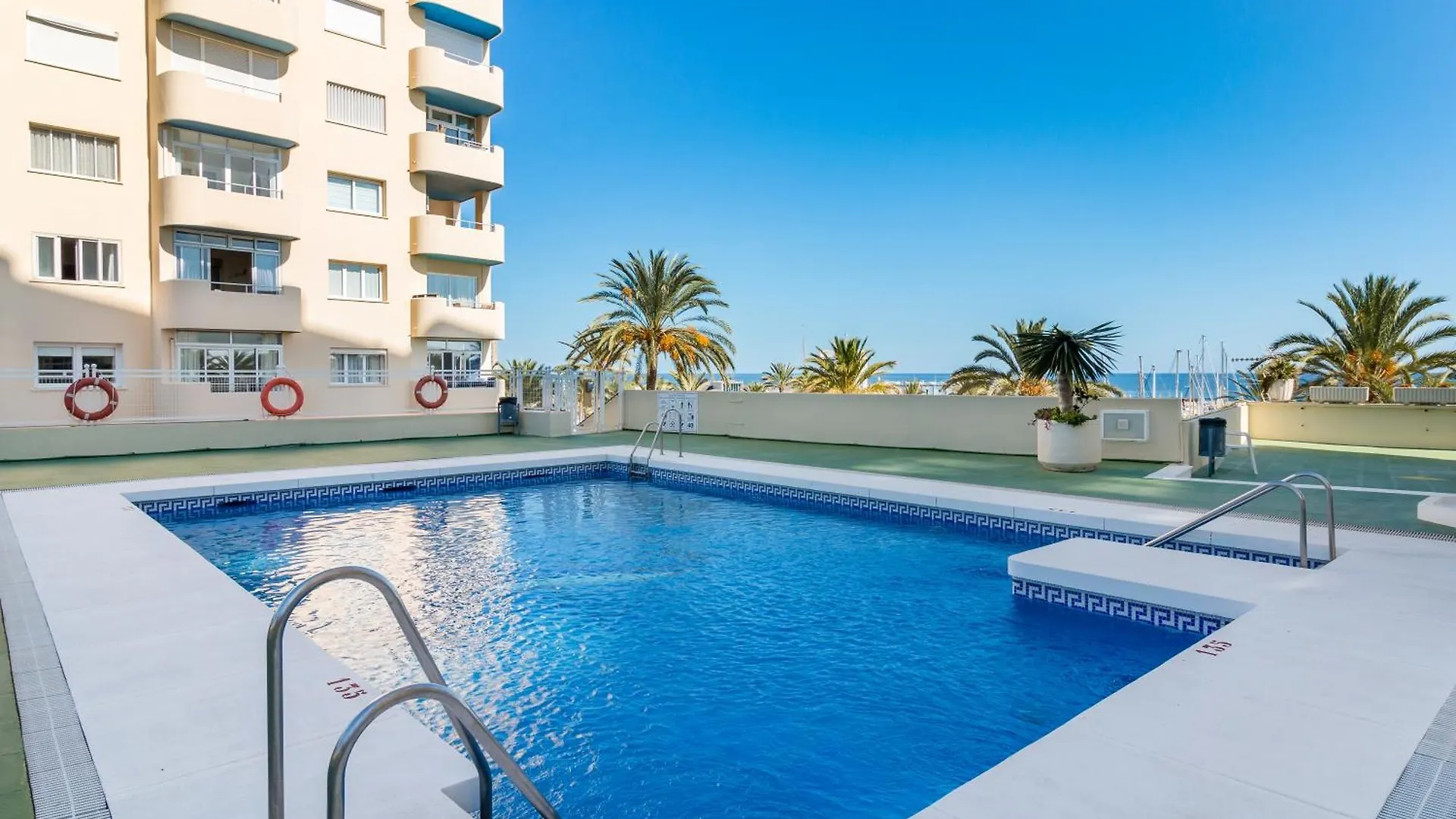 Puerto Paraiso Estepona Apartment