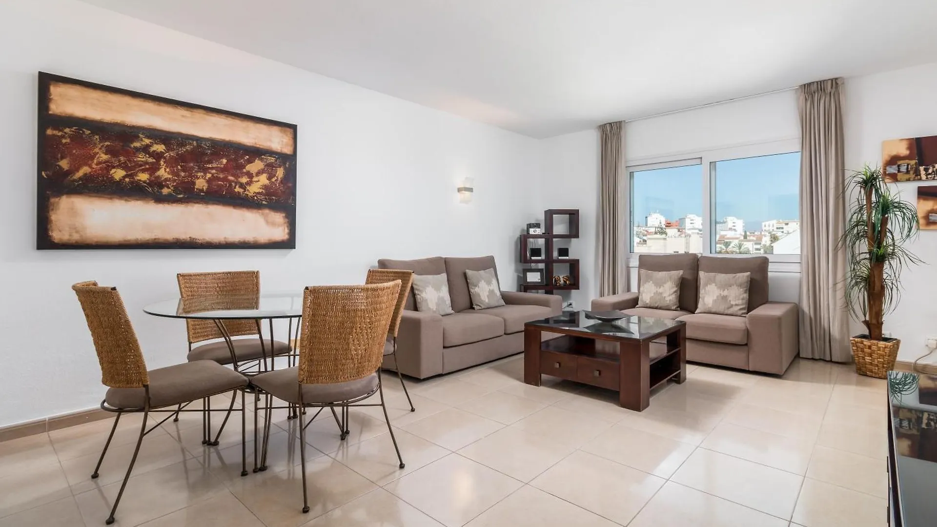 Puerto Paraiso Estepona Apartment